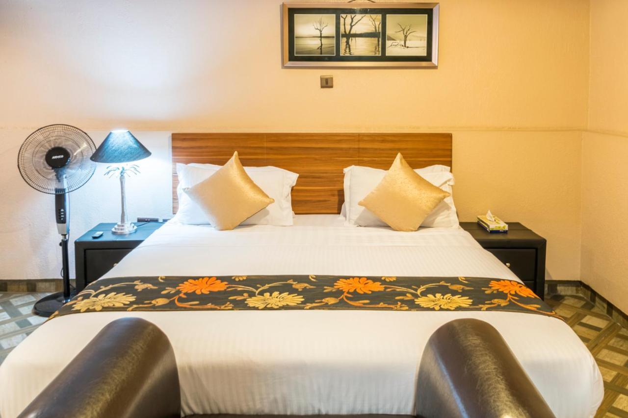 Hotel Waterbuck Νακούρου Εξωτερικό φωτογραφία